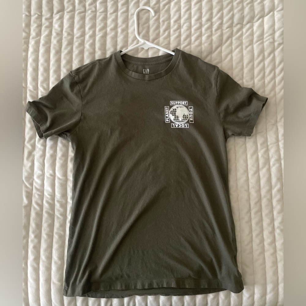 Boys Gap Support The Planet T-Shirt Size XS